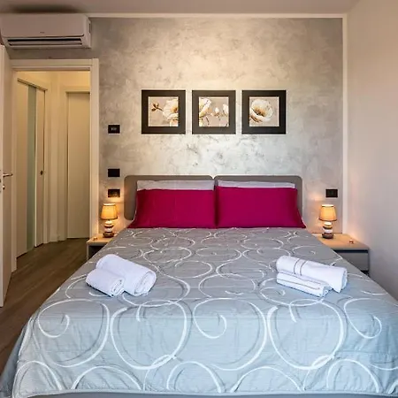 Laura'S Little Diamond Apartment - Residence Bel Post Domaso Exterior photo